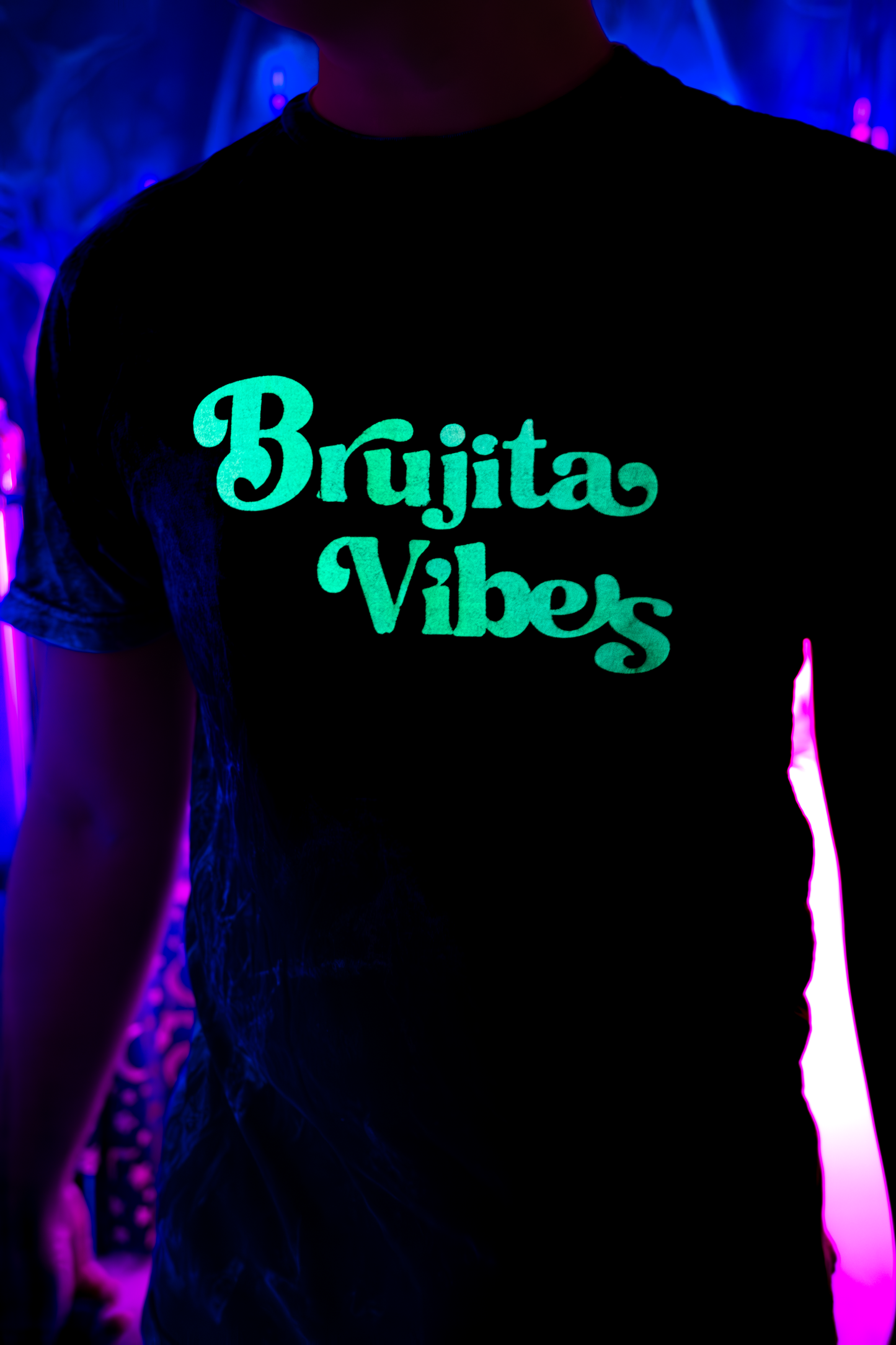 Brujita Vibes - T-shirt